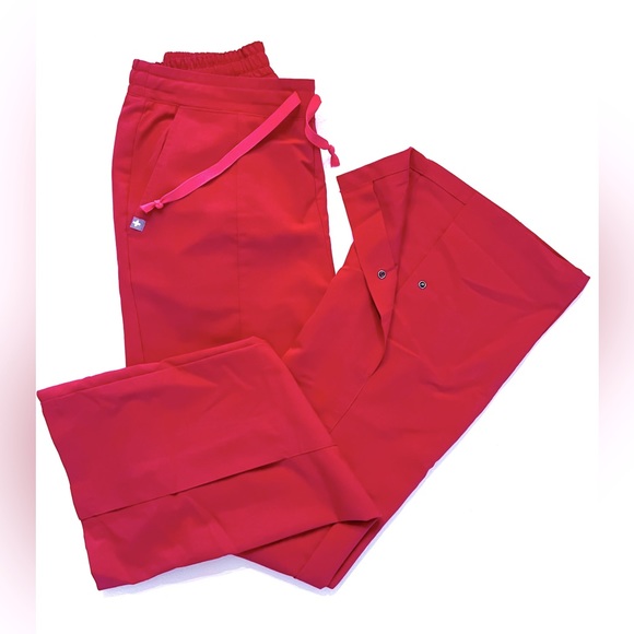 Figs Lemarie, Size XSmall Tall, Winning Red - Picture 2 of 3